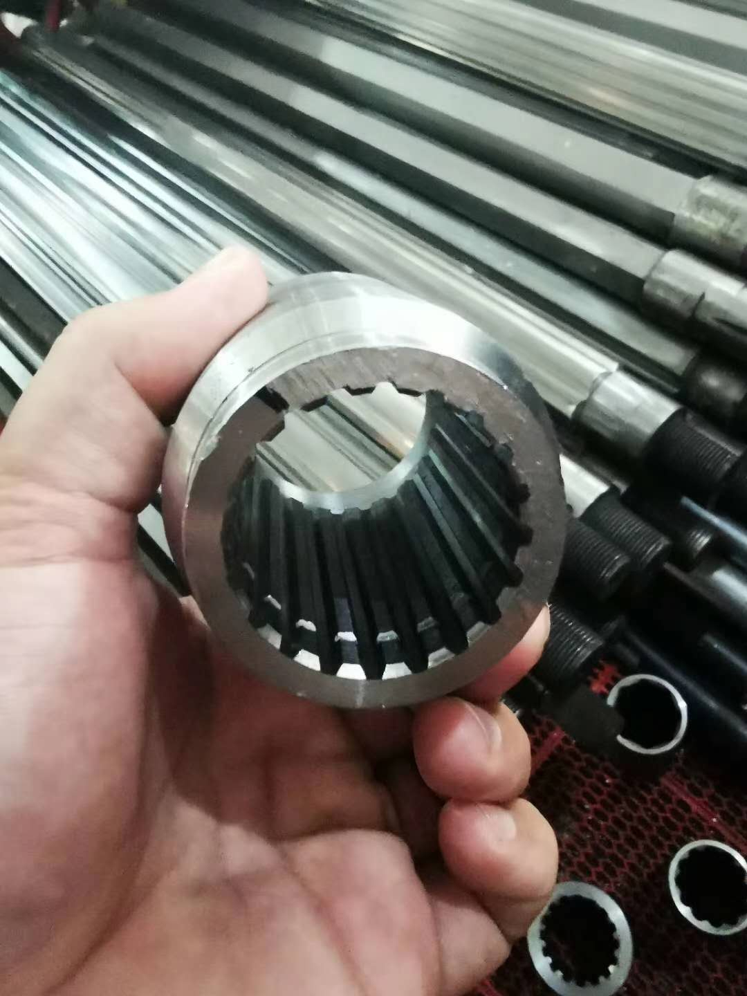 異形精密管