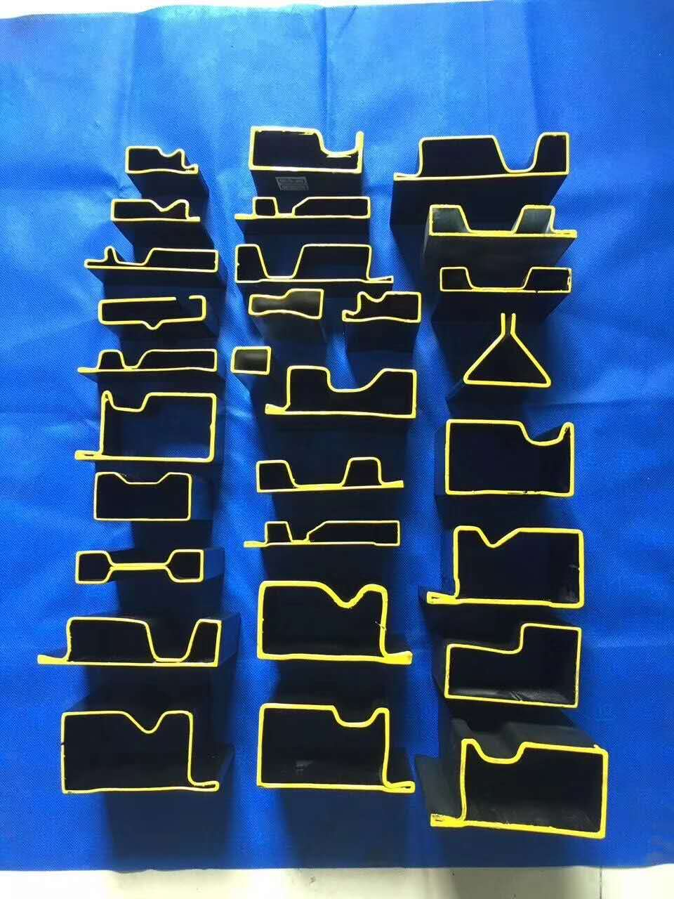 異形精密管